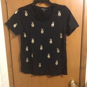 ROMEO & JULIET Couture Gold Sequin Pineapple T-Shirt | M